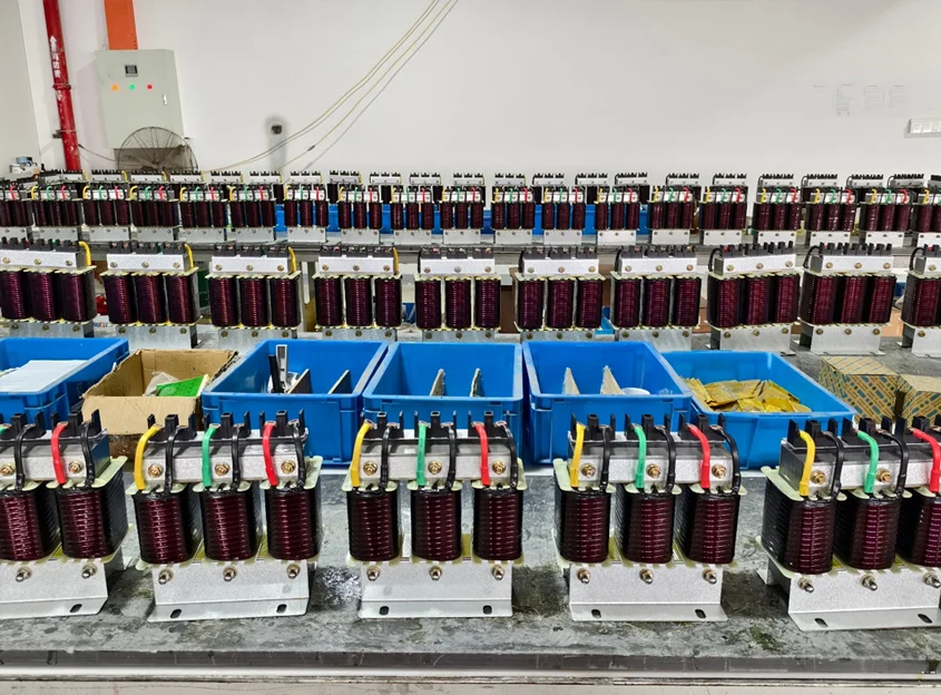 Detuned Reactor