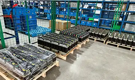 How Reactors Improve Power Capacitor Performance